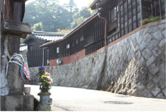 岡田の古い街並